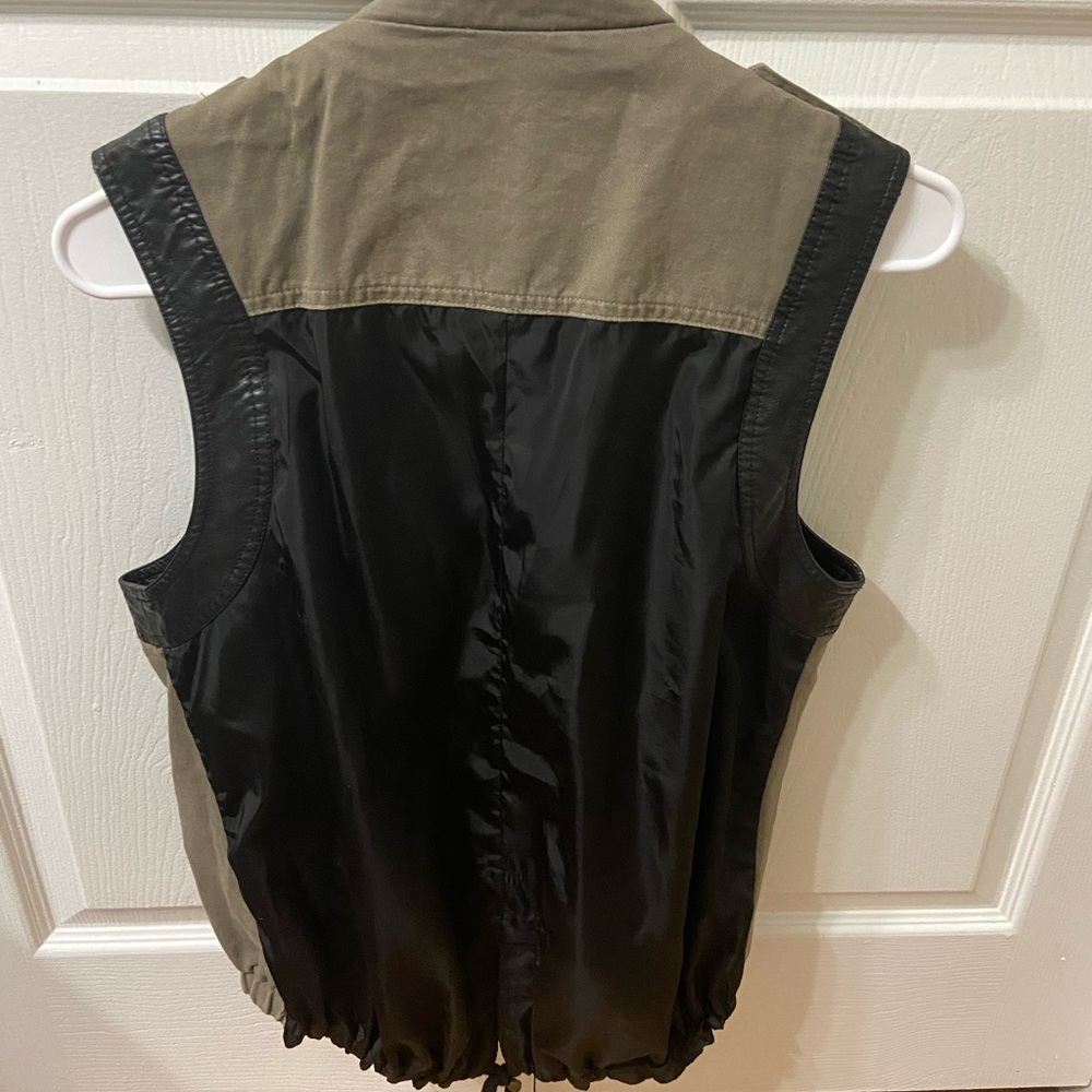 Jacket - Picture 2 of 2